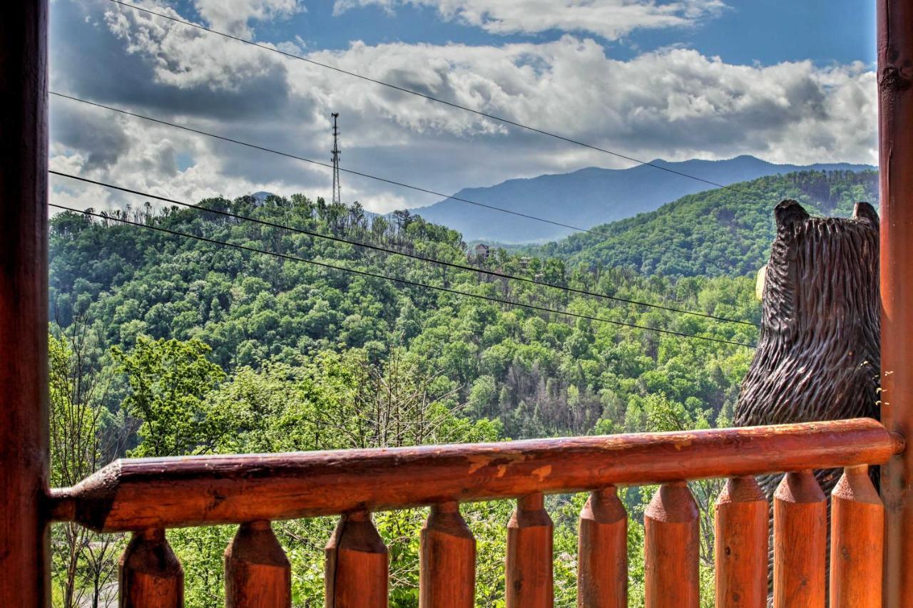 Expansive Gatlinburg Cabin Hot Tub, Deck And Grill! Bagian luar foto